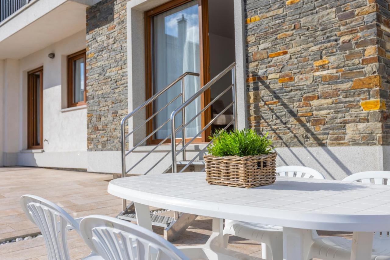 Apartagal-Playa De Llas, Foz Esterno foto